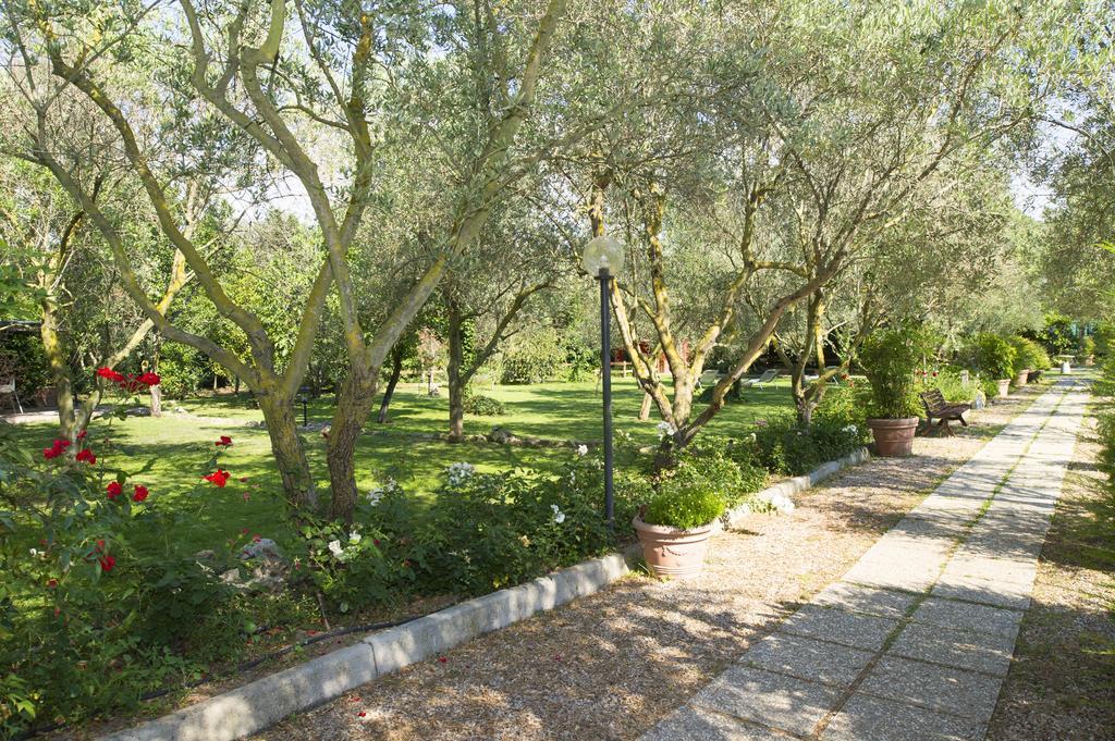 Country Apartments Castel di Decima Екстер'єр фото