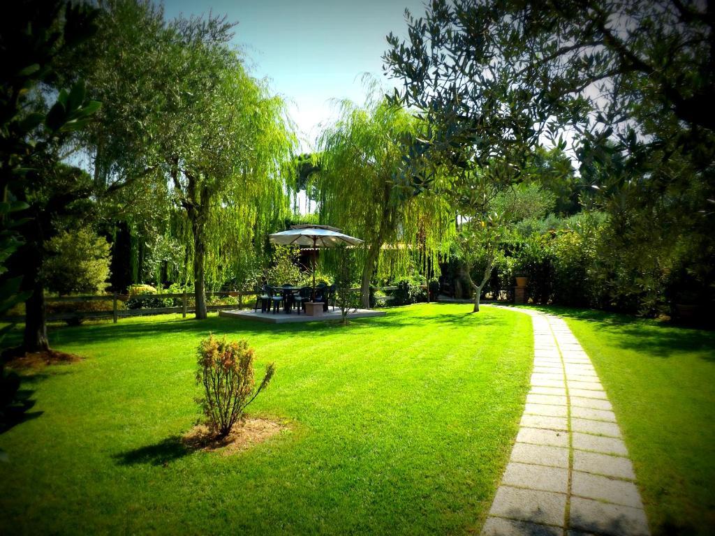 Country Apartments Castel di Decima Екстер'єр фото