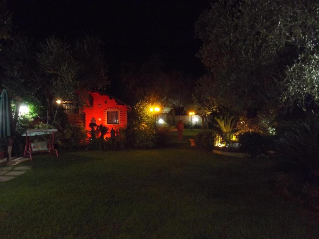 Country Apartments Castel di Decima Екстер'єр фото