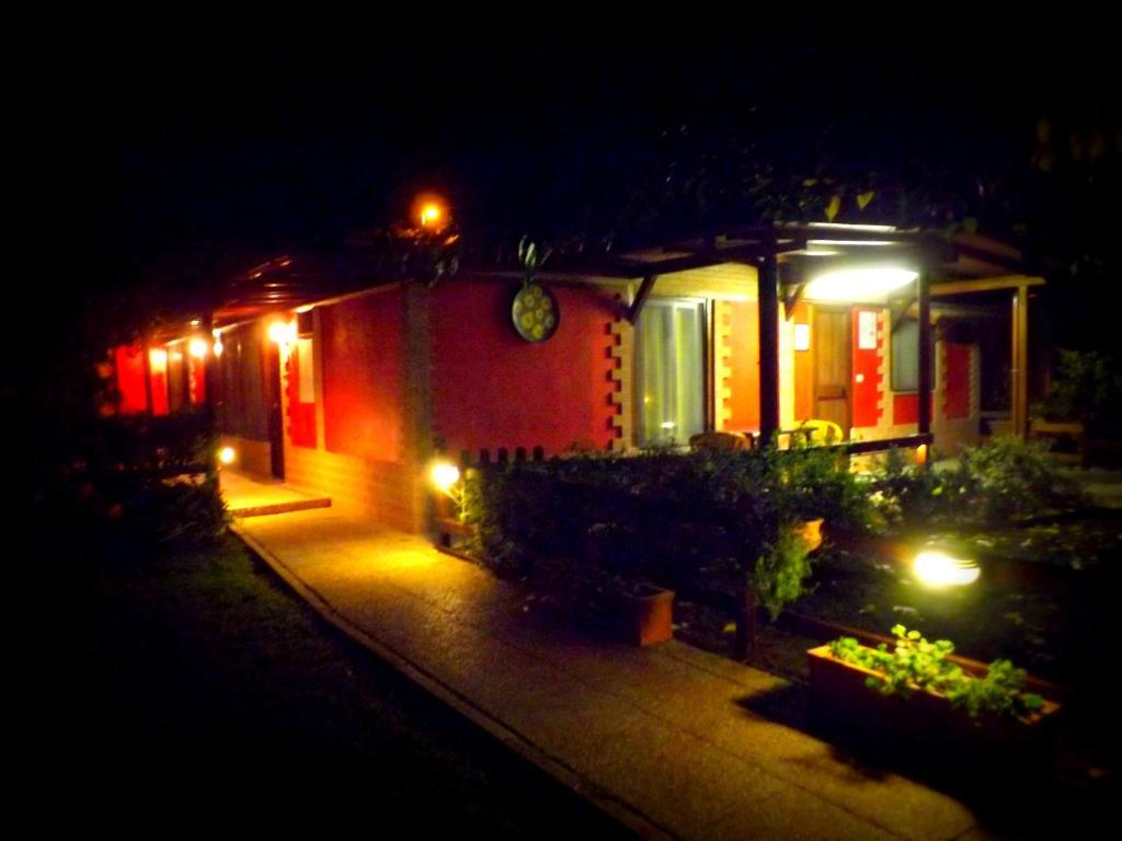 Country Apartments Castel di Decima Екстер'єр фото