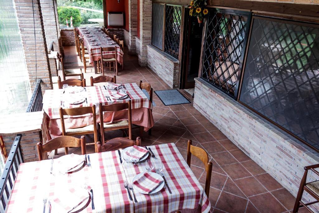 Country Apartments Castel di Decima Екстер'єр фото