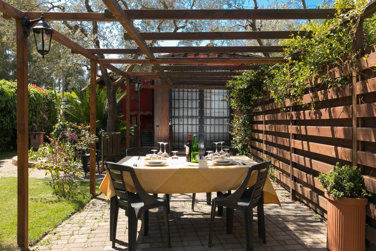 Country Apartments Castel di Decima Екстер'єр фото