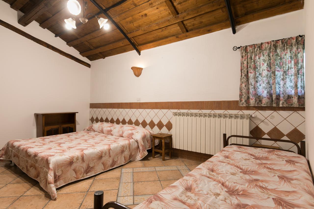Country Apartments Castel di Decima Екстер'єр фото