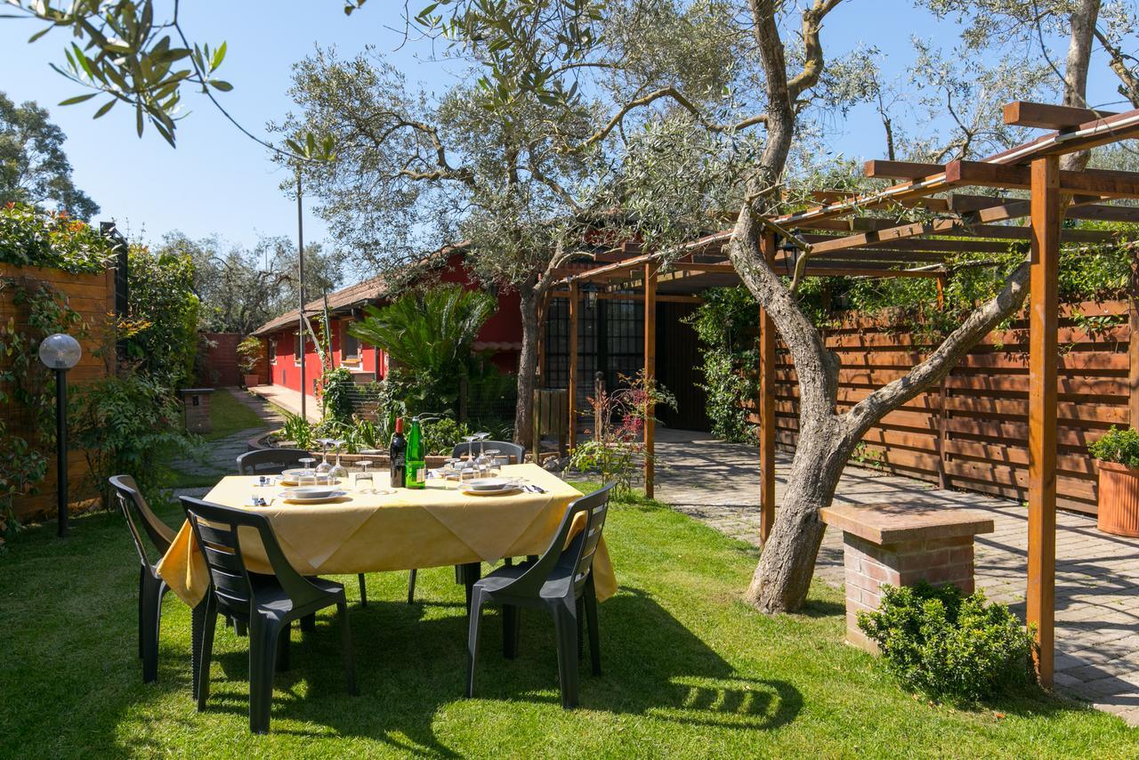 Country Apartments Castel di Decima Екстер'єр фото